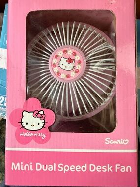 Sanrio Hello Kitty Pink Portable Mini Dual-Speed Fan